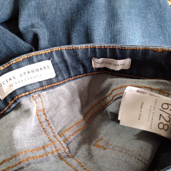 Social Standard by Sanctuary High-Rise Skinny Jean - Picture 3 of 7